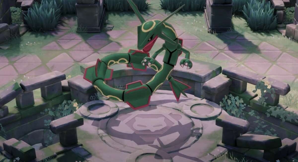 Rayquaza sitting in middle